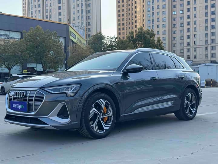 2021 Audi e-tron