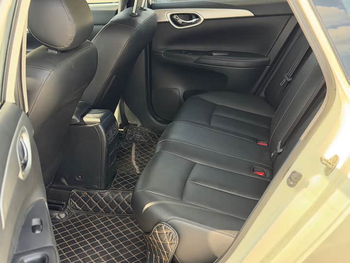 Zdjęcie 6 - Nissan Sylphy