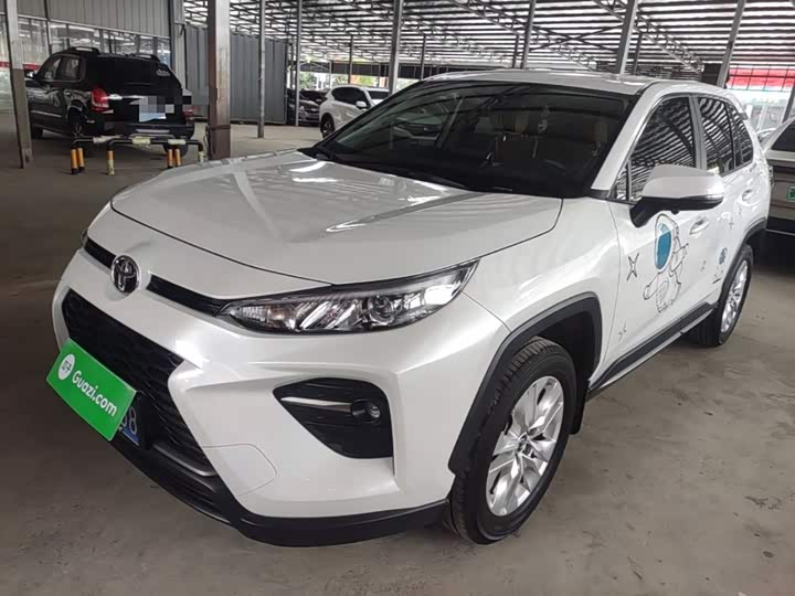 Фото 1 - Toyota Wildlander