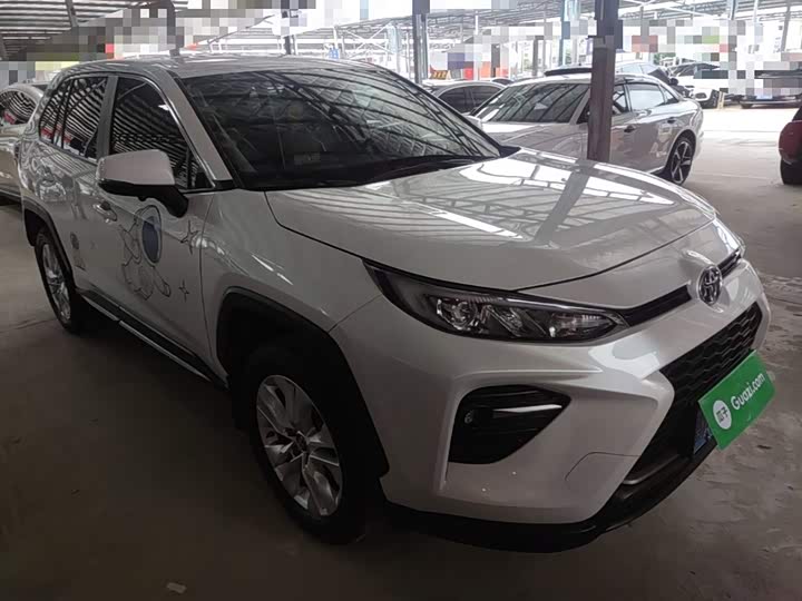Фото 4 - Toyota Wildlander