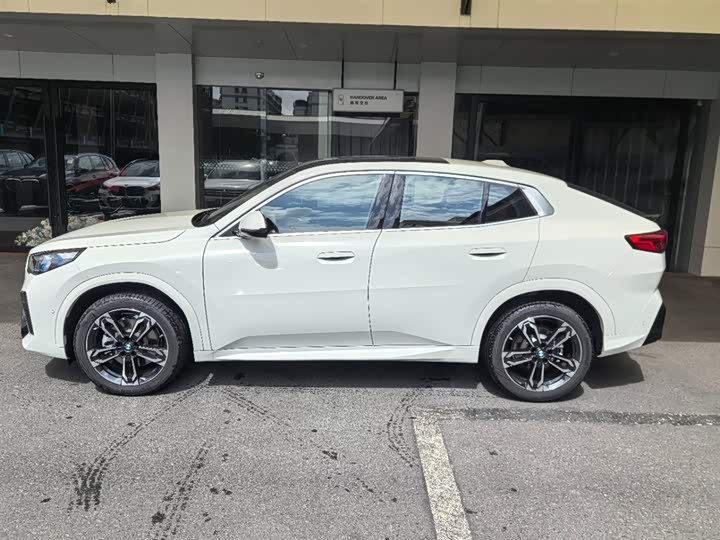 BMW X2 2025 2025款 sDrive25i M运动套装