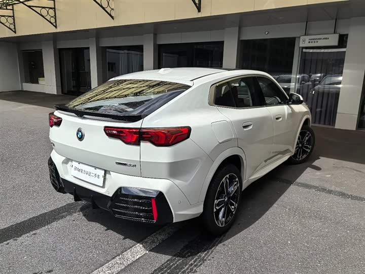 BMW X2 2025 2025款 sDrive25i M运动套装