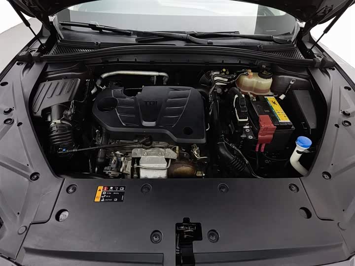 MG Motor One 2022 2022款 α-数智运动系列 1.5T 初创版
