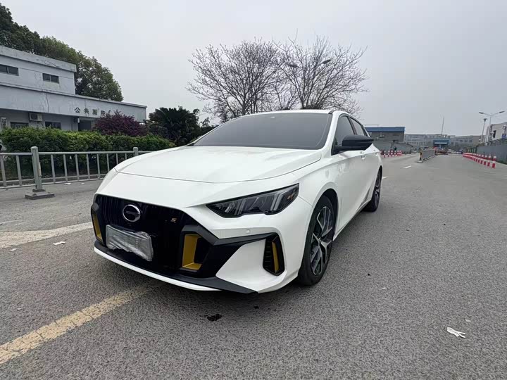 Фото 1 - GAC Trumpchi Empow R
