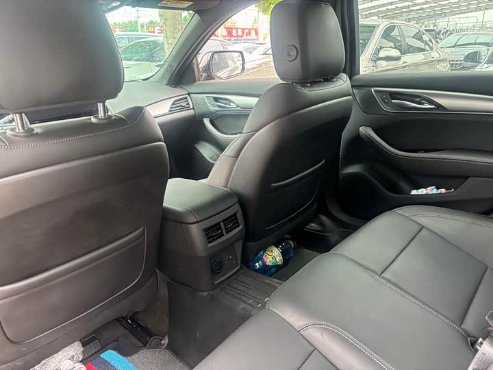 Cadillac CT5 2025 2025款 28T 城市运动版