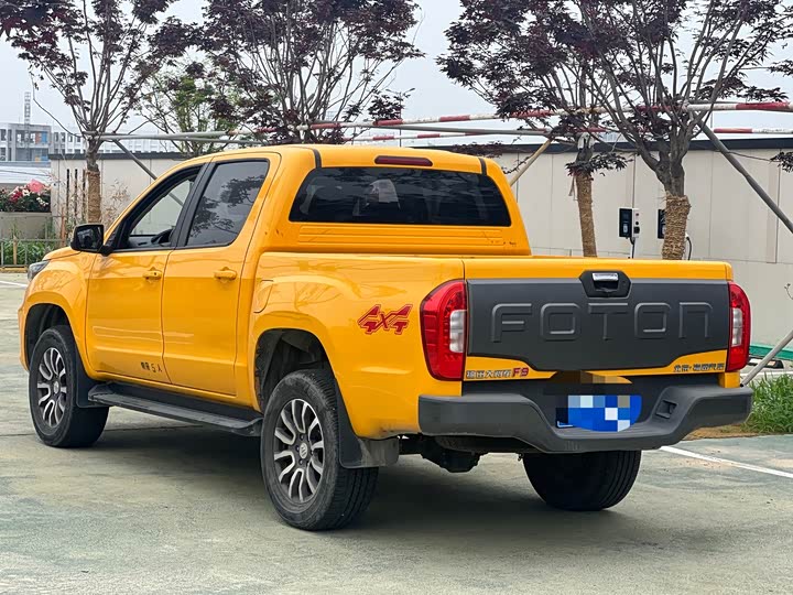 Foton Tunland F9 2022 2022款 2.0T汽油自动四驱旗舰型标箱4G20TI5