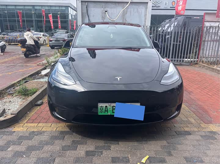 Tesla Model Y 2022 2022款 改款 后轮驱动版
