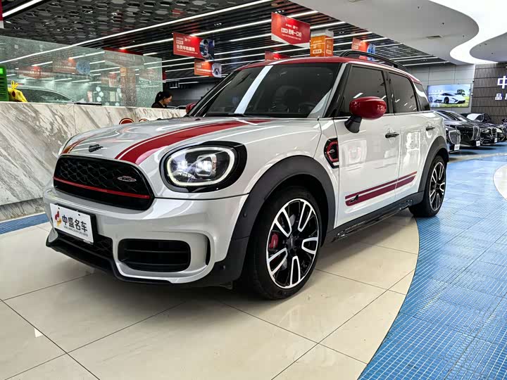 Фото 1 - Mini Countryman JCW