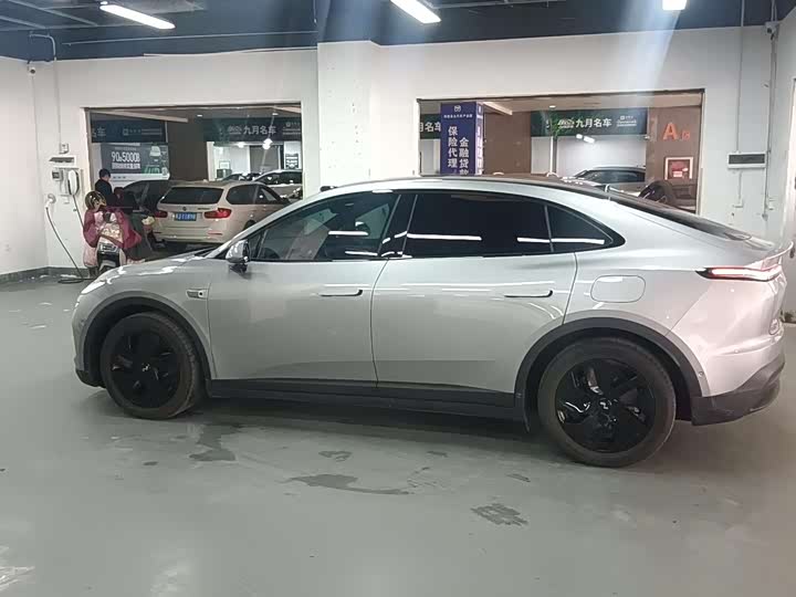 2025 Nio Onvo L60