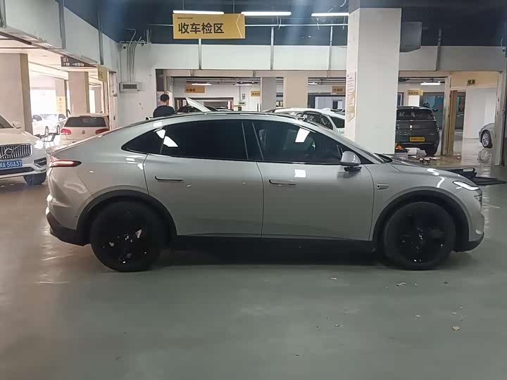 2025 Nio Onvo L60