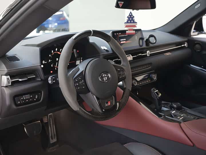 Toyota Supra 2022 2022款 GR SUPRA 3.0T 标准型