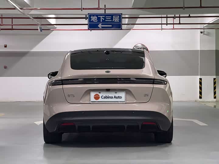 Фото 5 - Nio ET5