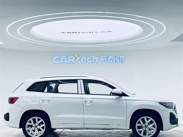 2026 Jetta VS7