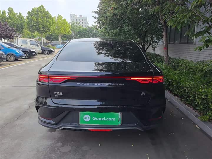 Фото 6 - BYD Han