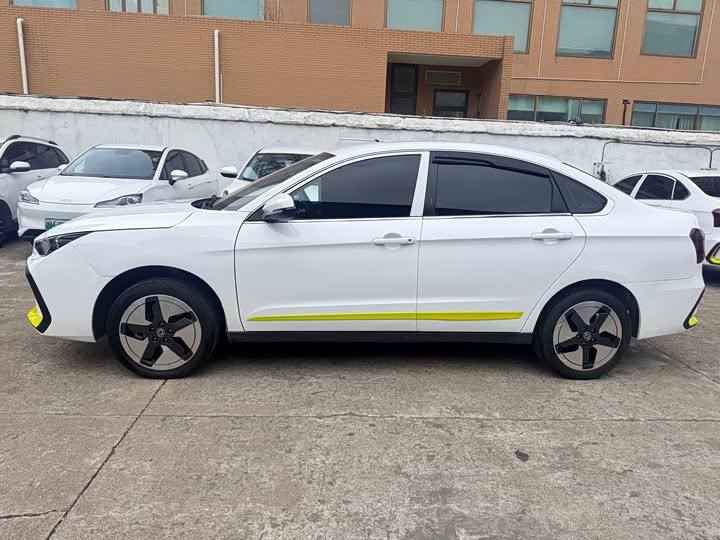 Dongfeng Aeolus E70 2023 2023款 PRO 智行版