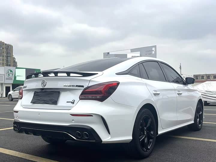 2022 MG Motor 5 Scorpio