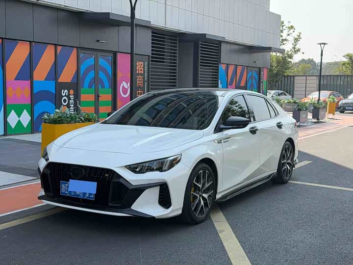 Фото 1 - GAC Trumpchi Empow R