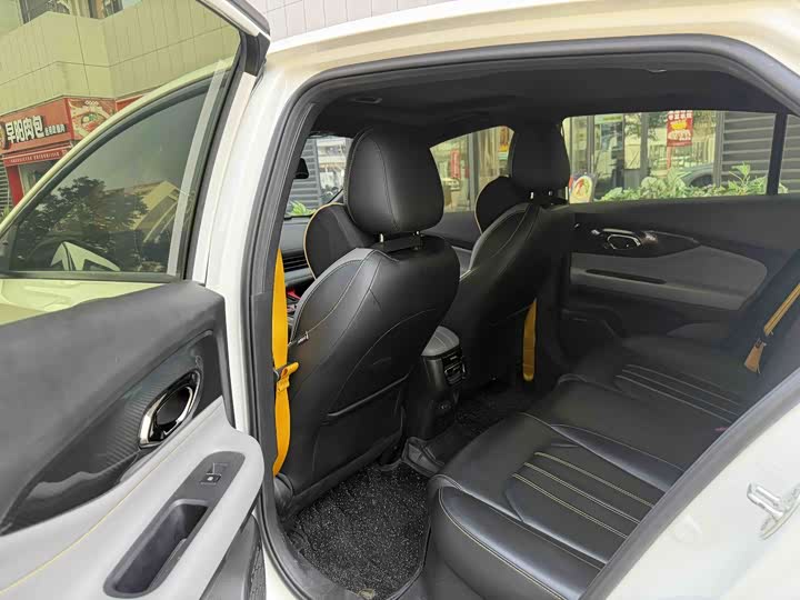 Фото 9 - GAC Trumpchi Empow R