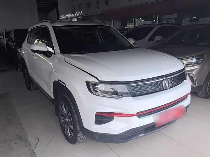 Changan CS35 Plus 2021 2021款 荣耀百万版 1.6L 手动豪华版