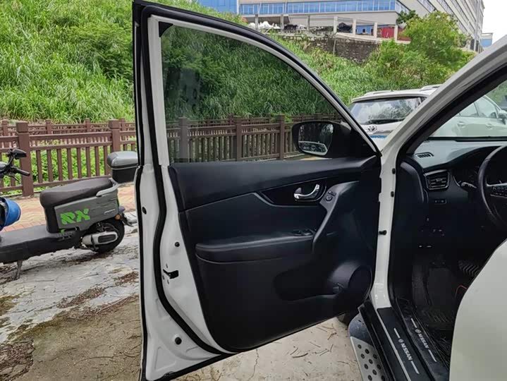 Nissan X-Trail 2020 2020款 2.0L XL ITS CVT 2WD智联舒适版