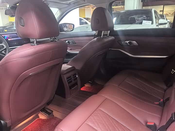 Фото 7 - BMW 3 Series