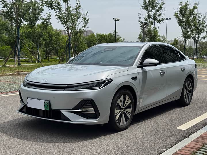 Фото 1 - Geely Galaxy A7