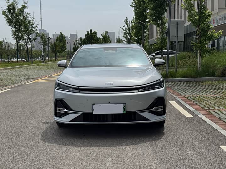 Фото 2 - Geely Galaxy A7