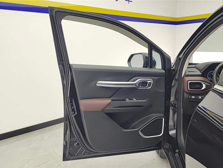 Geely Okavango 2022 2022款 1.8TD DCT豪华型 7座