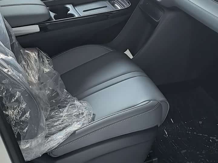 BAIC Arcfox T1 2025 2025款 320 PRO