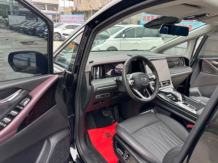 Фото 7 - GAC Trumpchi M8