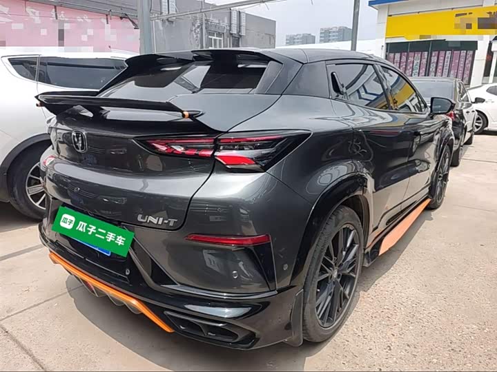 Фото 7 - Changan UNI-T