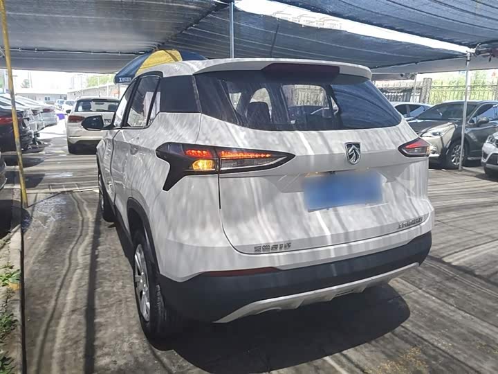 Baojun 510 2021 2021款 1.5L 手动劲享型