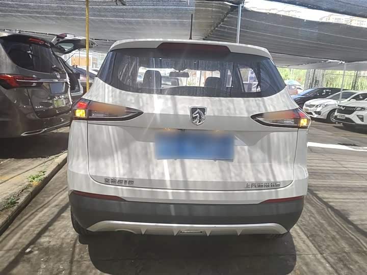 Baojun 510 2021 2021款 1.5L 手动劲享型