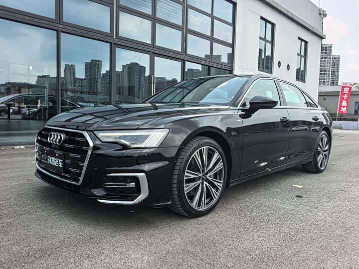 Photo 1 - Audi A6L