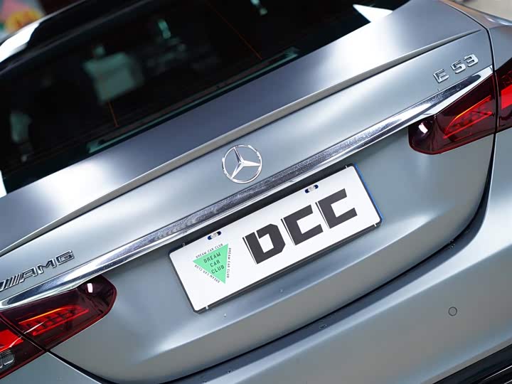 Zdjęcie 8 - Mercedes-Benz E-Class AMG