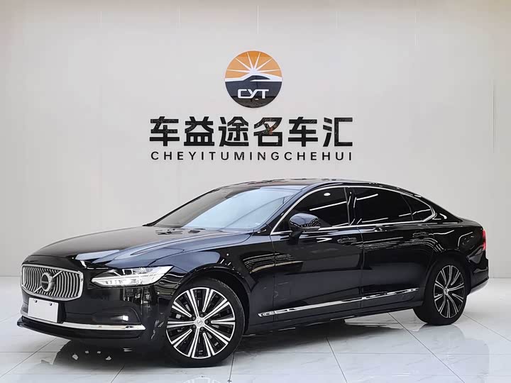 Фото 1 - Volvo S90