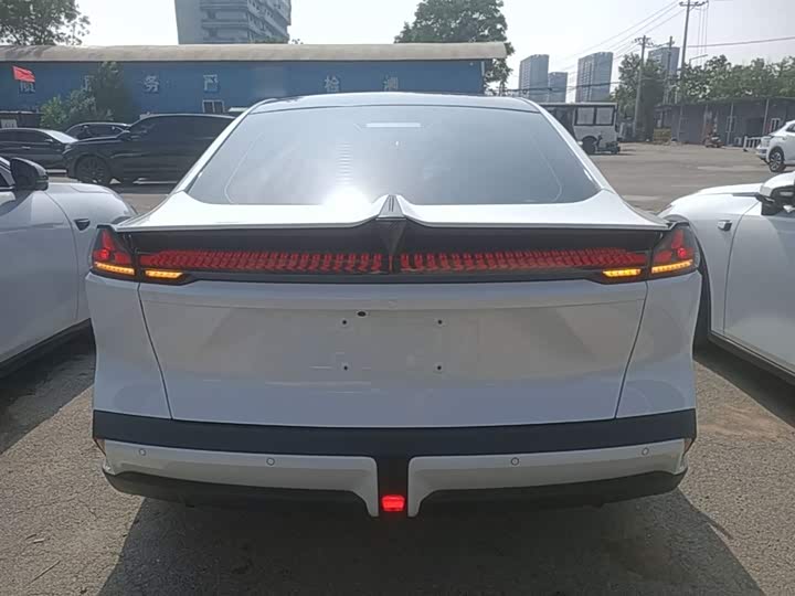 Фото 6 - Changan Deepal SL03