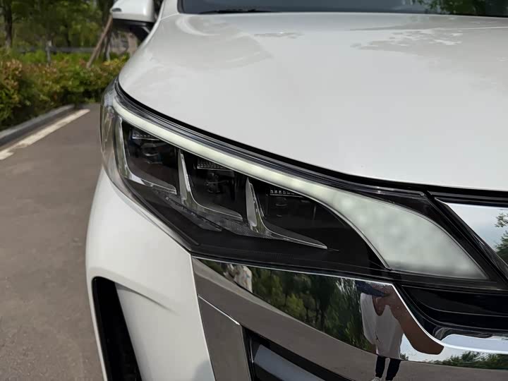 GAC Trumpchi M6 2024 2024款 MAX 270T WDCT 尊荣版