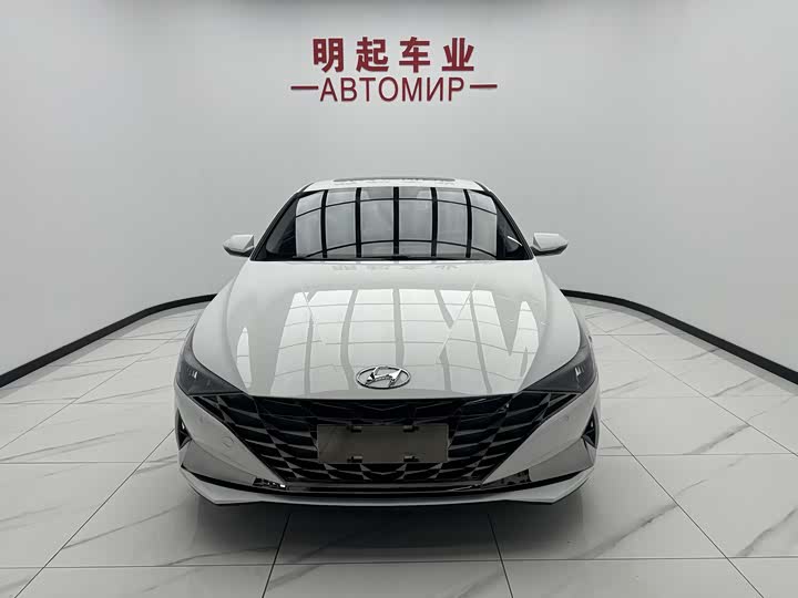 Фото 2 - Hyundai Elantra N line