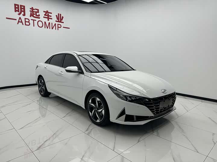 Фото 3 - Hyundai Elantra N line