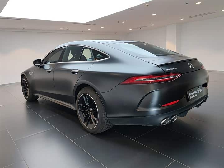صورة 6 - Mercedes-Benz AMG GT