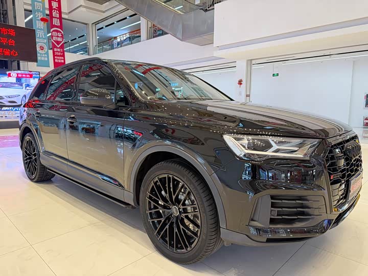 Audi Q7 2021 2021款 55 TFSI quattro S line运动型