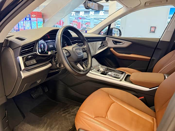Audi Q7 2021 2021款 55 TFSI quattro S line运动型