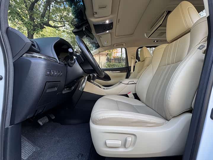 Toyota Alphard 2021 2021款 双擎 2.5L 臻享版
