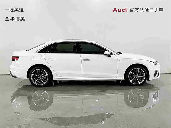 Zdjęcie 3 - Audi A4L