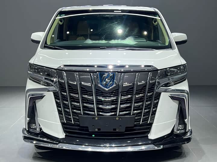 Фото 2 - Toyota Alphard