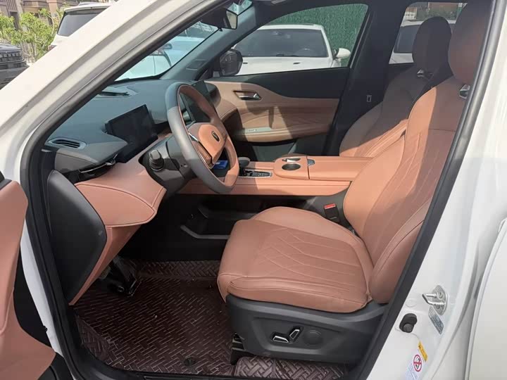 Changan UNI-Z Hybrid 2024 2024款 蓝鲸智电iDD 125km 超越型