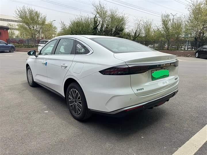 Фото 6 - Geely Galaxy Starshine 6