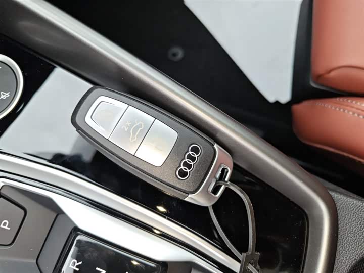 Audi A3 2026 2026款 Sportback 35TFSI 飞驰尊享型