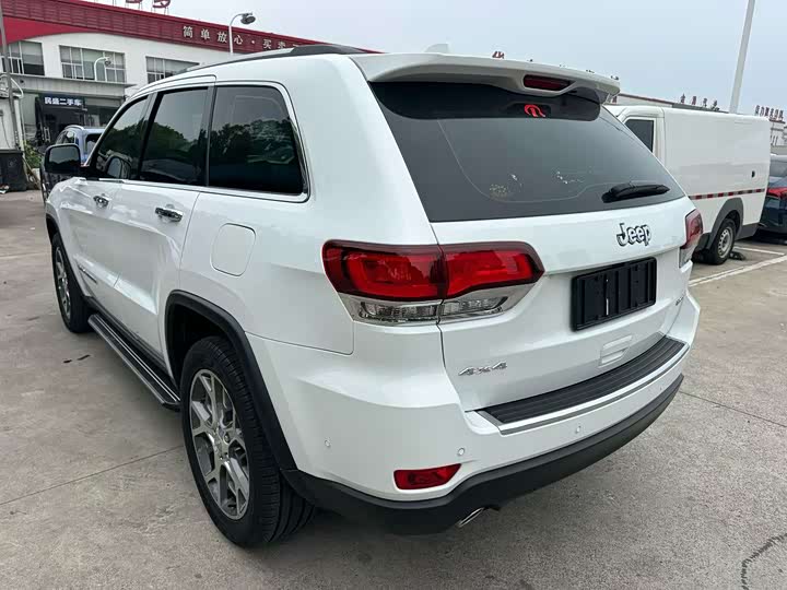 2021 Jeep Grand Cherokee